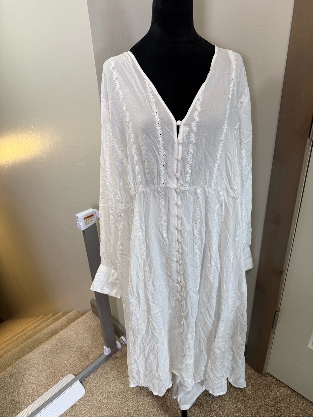 NWT Torrid Embroidered Button Front Midi Challis White Bridal Shower Dress 6X